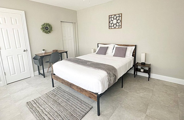 #2 Private Studio Near Beaches with W/D