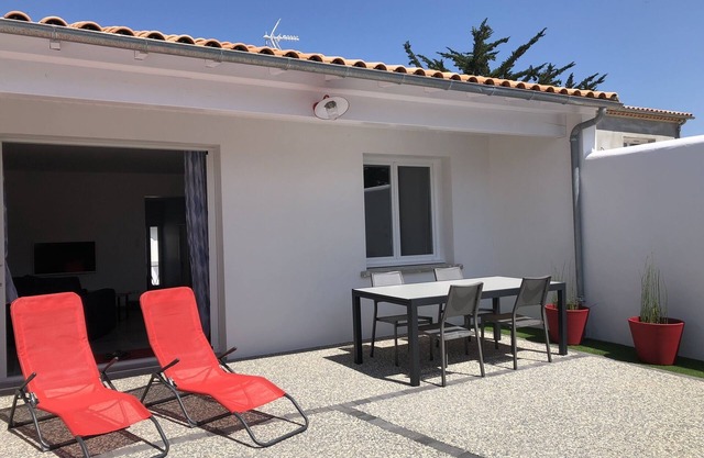 2 private terraces - all on foot - week suppl -50€