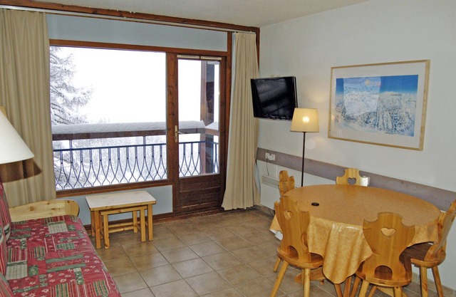 2 room apartment Arcs 1800 village of Villards. WiFi box in the apartment
