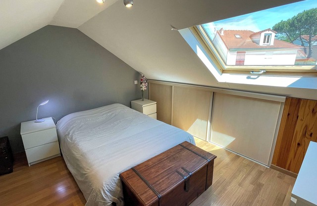 2-room duplex apartment in Chaville: Havre de Paix between Paris and Versailles