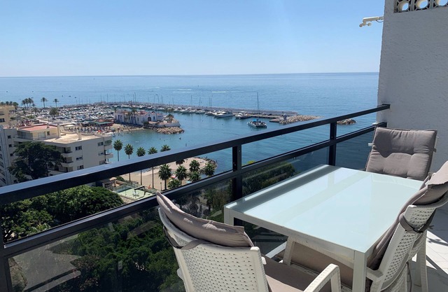 2. Skol 927A, Skol 927A - beachfront central luxury penthouse