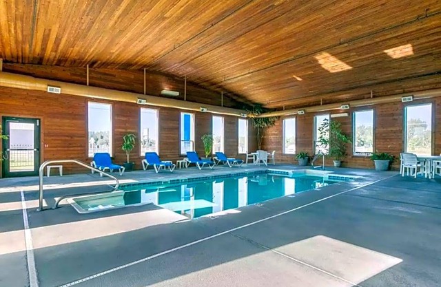 2-Star Hotel ∙ Comfort Inn Worland Hwy 16 to Yellowstone