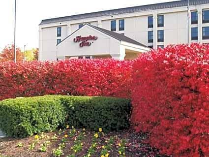 2-Star Hotel ∙ Hampton Inn Lexington - Georgetown I-75