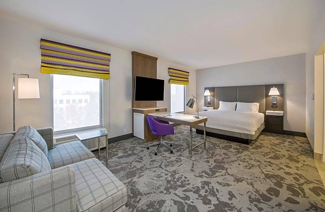 2-Star Hotel ∙ Hampton Inn & Suites Raleigh-Durham Airport-Brier Creek