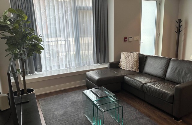2-Storey Townhome | Downtown | Free Parking | 100% Walk Score