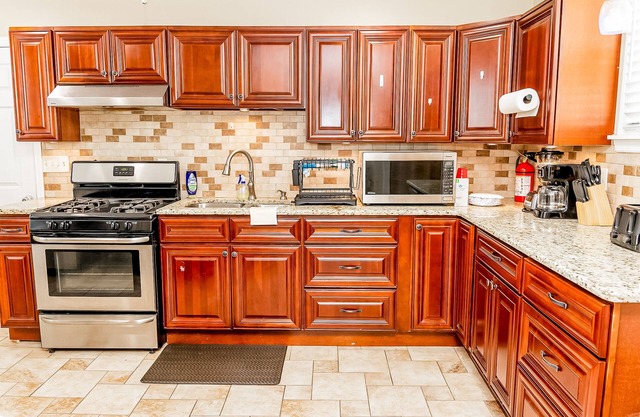 2-story home near downtown & beach with private pool, patio, grill