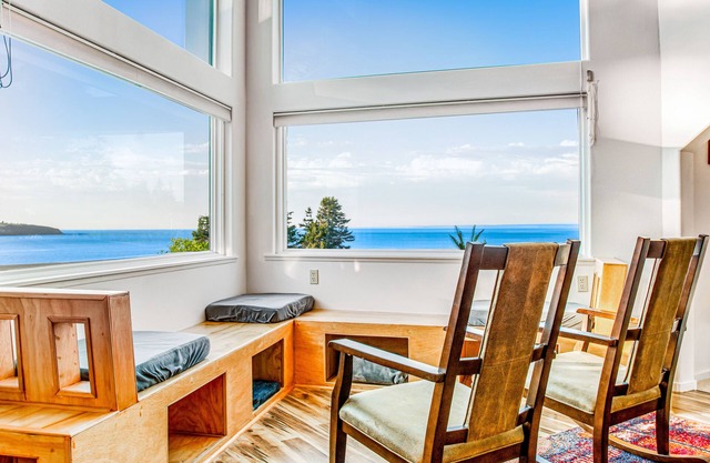 2-story home with water views, 2 decks, hot tub, 2 kitchens - near beach