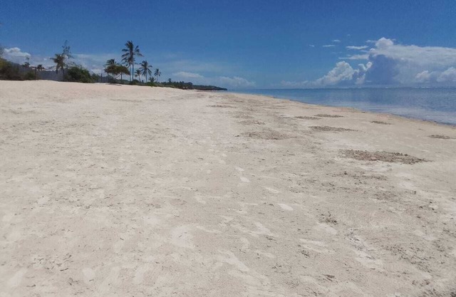 2 Zimmer Wohnung in Einer Resort- Strandanlage an der Warmen Kenianischen Küste