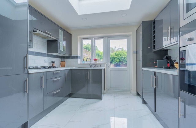 20 min drive to LHR Cozy 1 bed home in Hayes|Free parking