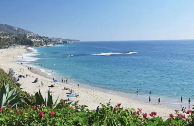 20 MIN TO BEACH, KING SIZE, PRIVATE POOL, GAMES