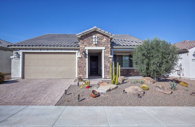20% offer for 55+Resort golf living with Mountain View’s in beautiful SCF AZ