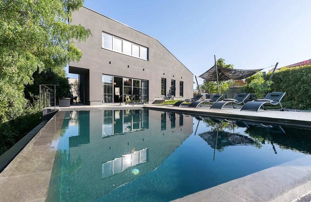 200 m² Villa ∙ 4 bedrooms ∙ 8 guests
