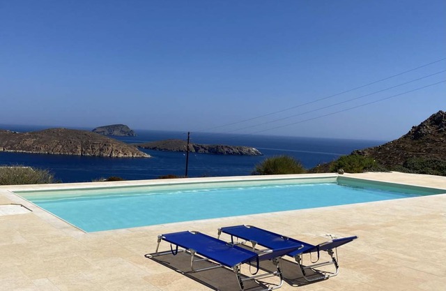 An Stone Serifos 