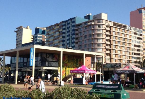 206 Tenbury Beach Apartment