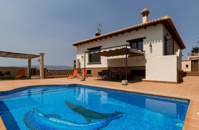 210 m² Villa ∙ 6 bedrooms ∙ 12 guests