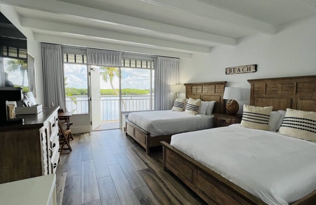 215 Miramar Retreat Little Harbor Beach Resort