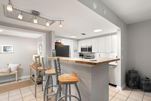 2263 Shipwatch Villa by Akers Ellis Rentals