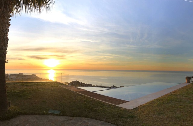 240º of breathtaking sea views! Unique villa set high above Benalmadena Pueblo
