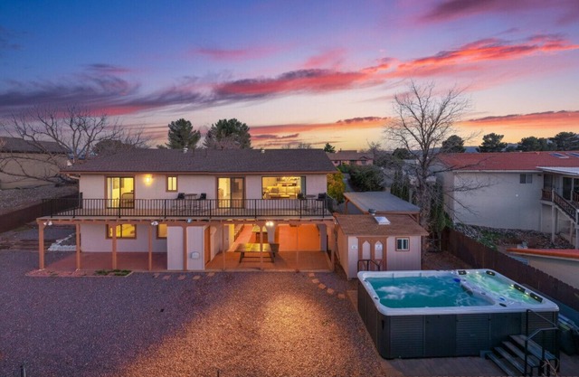 2455 Lariat Circle -