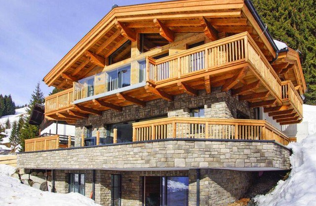 260 m² Chalet ∙ 4 bedrooms ∙ 10 guests