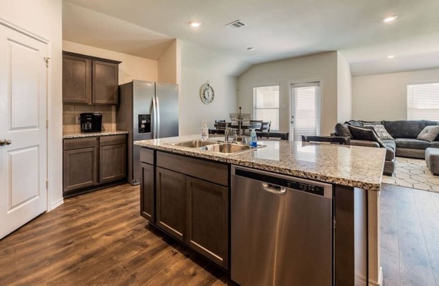 2803 Rowland Dr · Welcoming and Radiant 4 Bedroom Home in Seagoville