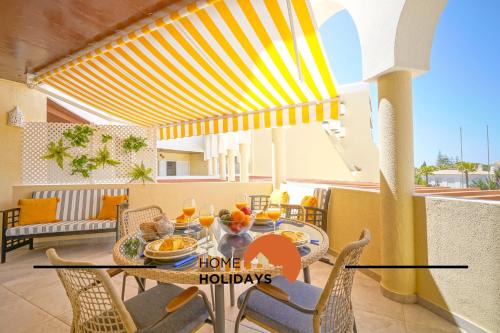 #283 Palmeira Gale by Home Holidays