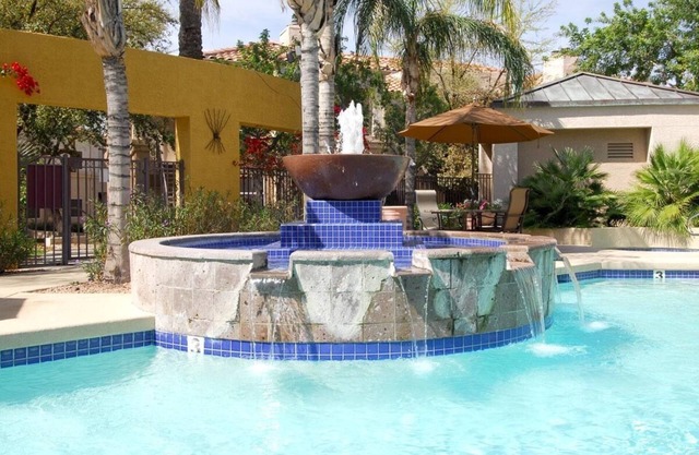 2B/2B Newly Remodeled Condo