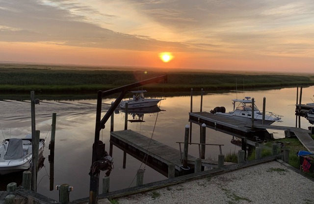2BD 2 BATH 2 BOAT SLIP