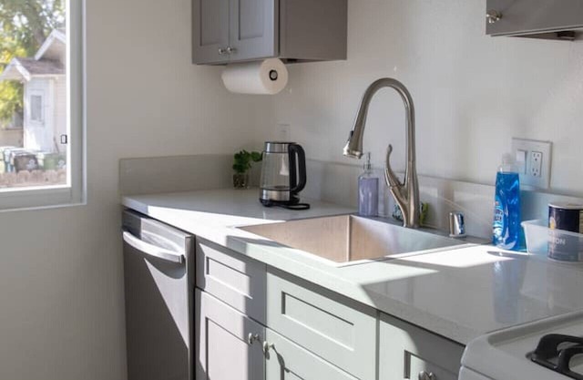 2BD/2BA Apartment in DT ALhambra