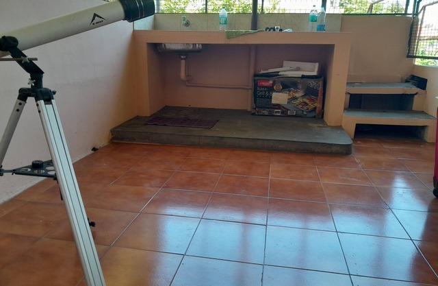 2BHK Residence - Prime Location in Kochi with WiFi, AC