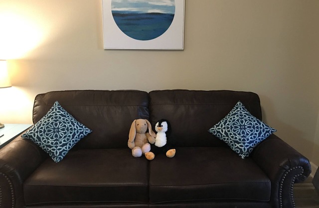2BR/2BA Condo In Quiet Relaxful Location. Prime Location For Shopping And Fun.