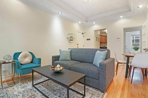 2BR Alluring Apartment with Laundry - Cullom D3