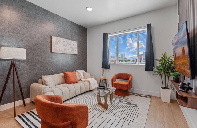2BR and 2BA Near Events, Dining, & TRAX