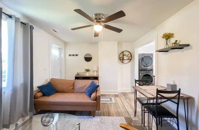 2BR Cedar Lane Road Retreat at Swamp Rabbit Trail!