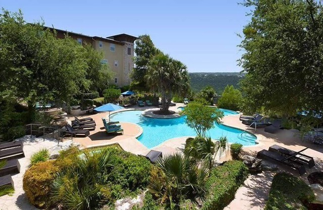 2BR CozySuites w/ Soaring Mountain Views! #03