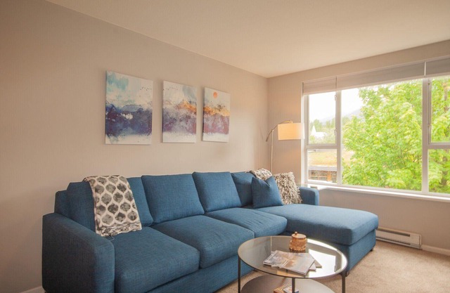 2BR | Deer Lodge | Epic Location | Private Covered Patio | Free Parking