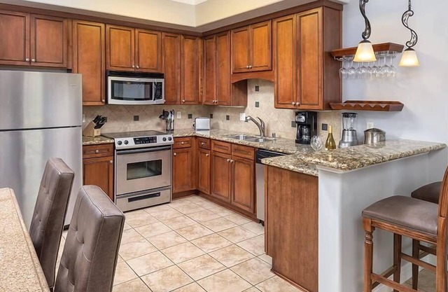 2br Lockoff Condo: Wine Connoisseurs Dream!