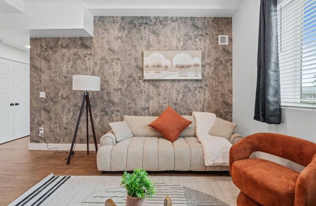 2BR SLC Gem Steps from City Creek