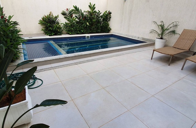 2House in Juquei 4 Suites in Condominium Private Pool 500 m Beach Sleeps 10