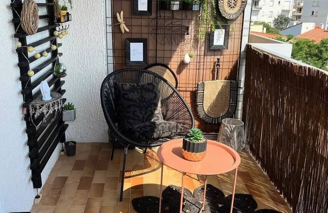 2JETEE25 - Air-conditioned studio with wifi, balcony, for 2 in Canet Plage