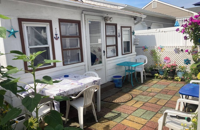 2nd house from beach Private cottage w outside patio. Sleeps 4