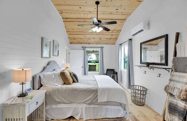 3 Acres of Luxury and Views in Fred Wine Country!