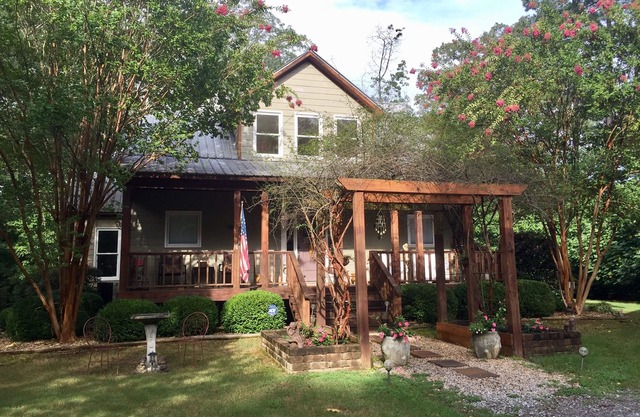 3+ acres of woods and lake
