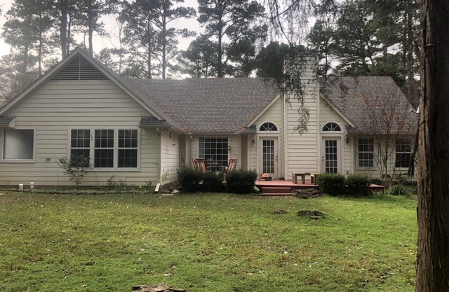 3 bdr home at Holly Lake Ranch
