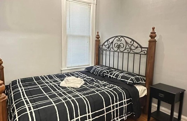 3 bed/1 bath Comfort Apartment in Utica