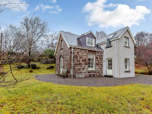 3 bed in Achnasheen CA120