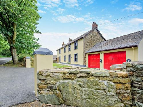 3 Bed in Broad Haven 78797