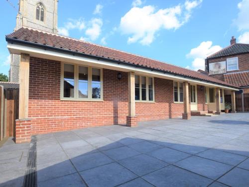 3 Bed in Wroxham 57997