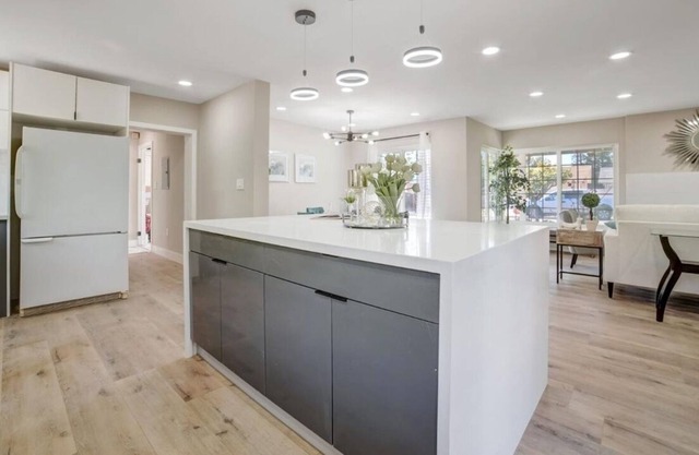 3 Bedroom 1.5 Bath House close to Downtown Concord/Walnut Creek