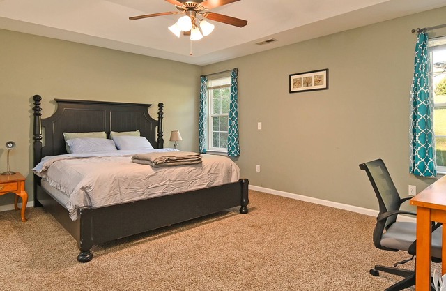 3 Bedroom 2 Bath Entire House in Greenville